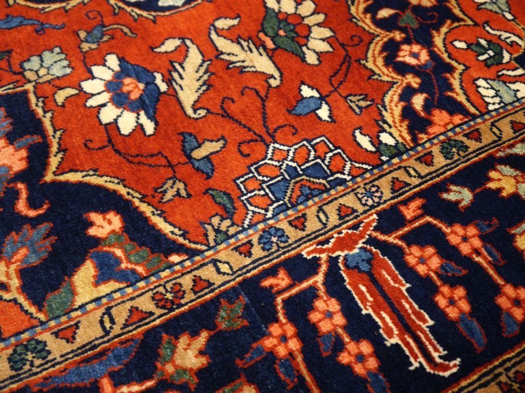 Fine Hand Knotted Heritage Accent Wool Rug 261 X 172 Cm photo vinterior