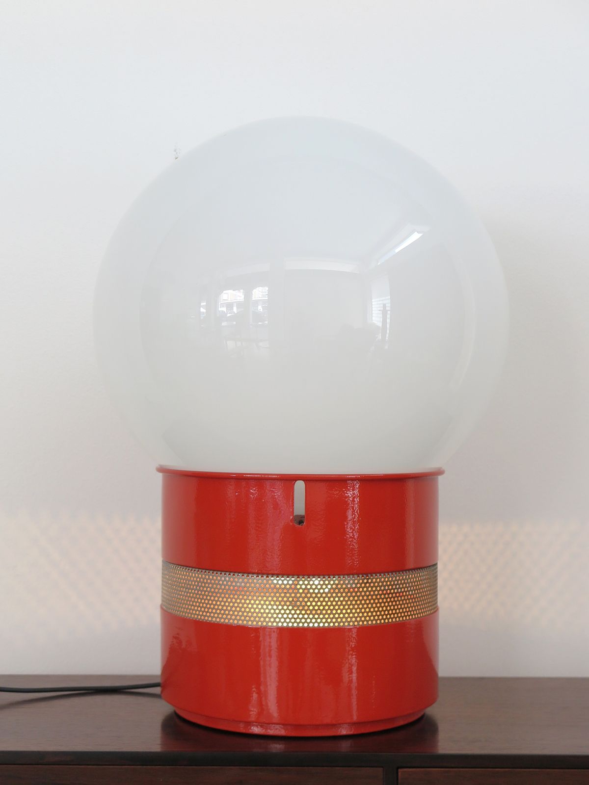 Italian Red Table Lamp "Mezzo Oracolo" Model Design Gae Aulenti For Artemide 1969 photo furniture