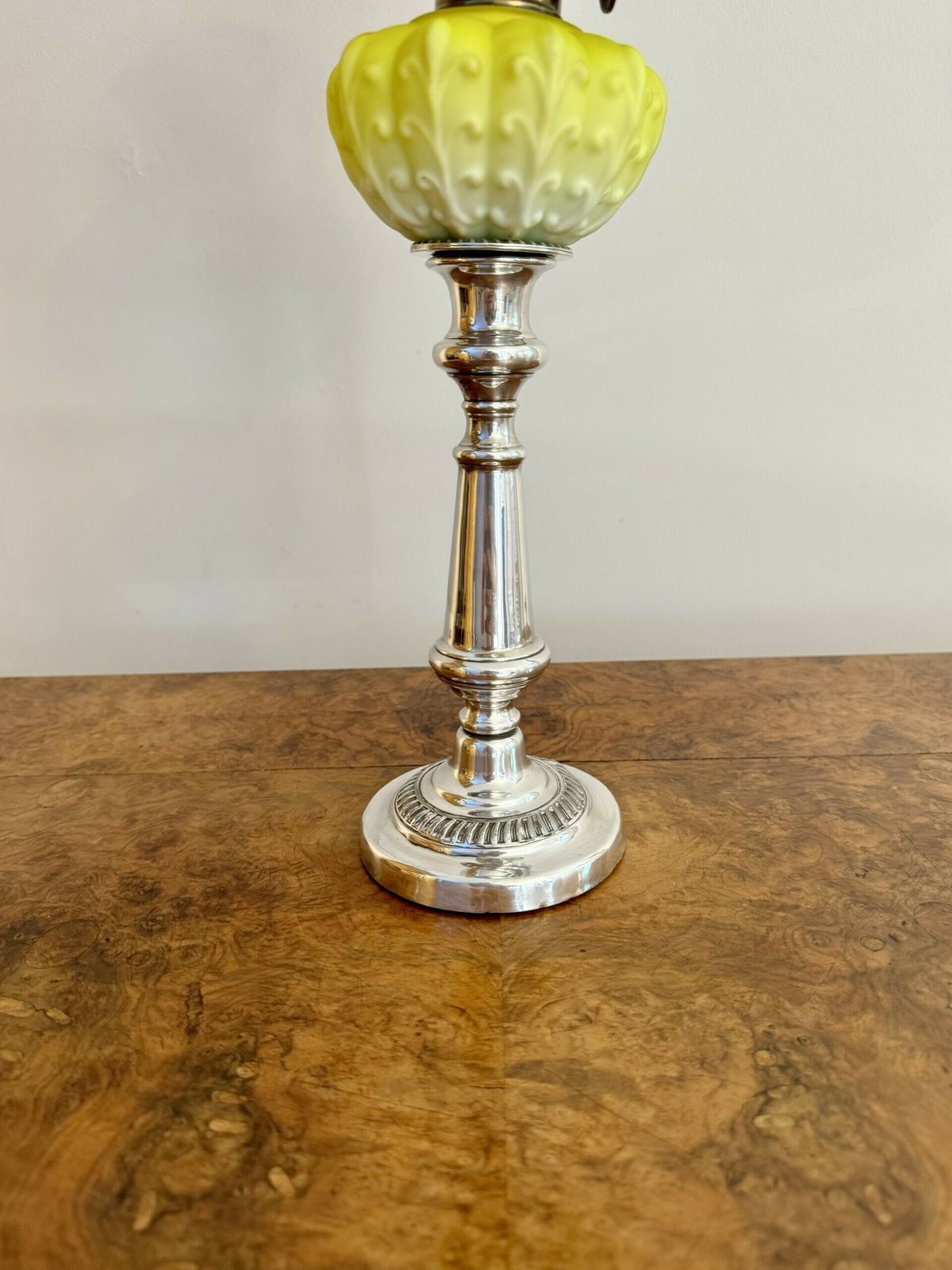 Fine Quality Victorian Silver Plated And Satin Glass Peg Oil Lamp photo Lighting
