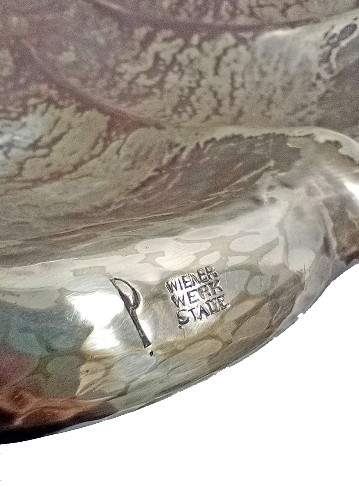1910s Vienna Secession Patinated Silvered Metal Veined Serving Bowl/Centerpiece Designed By Dagobert Peche For Wiener Werkstätte, Austria photo vinterior