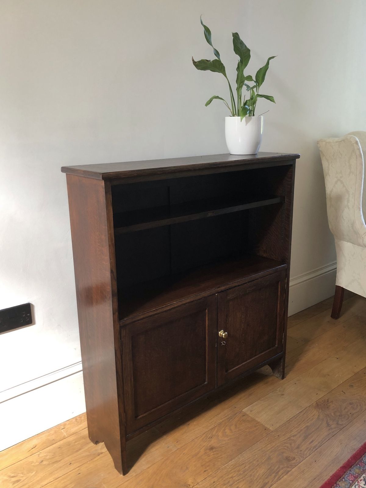 photo vintage Bookcase With Cupboards Below/Display Cabinet
