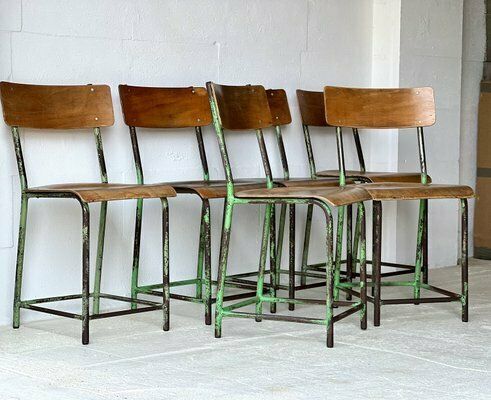 Meubels Industriële Schoolstoelen, Ca. Jaren 1960, Set Van 6 photo