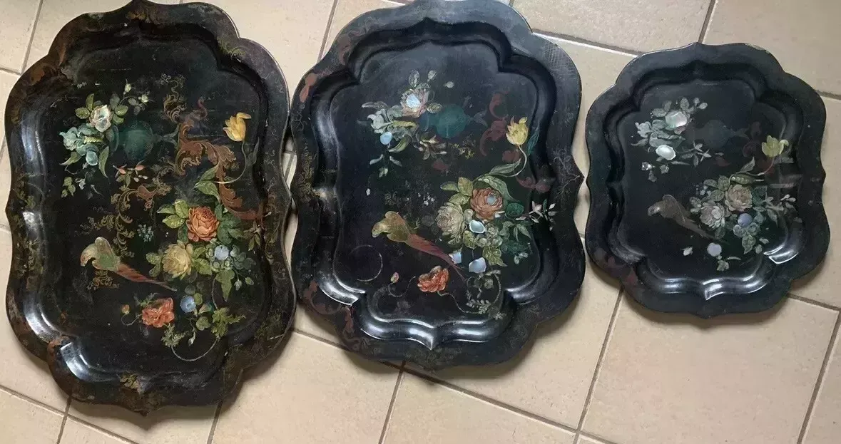 A Rare 19th Century Set Of 3 Papier Mache Trays