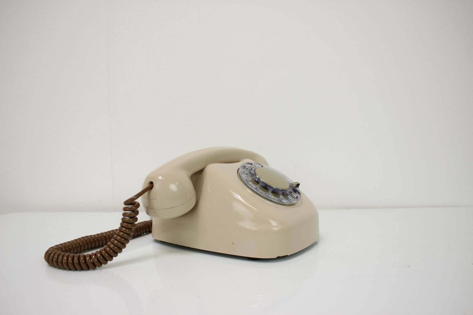 Mid Century Design Telephone By Tesla, 1979, Czechoslovakia photo Home Decor