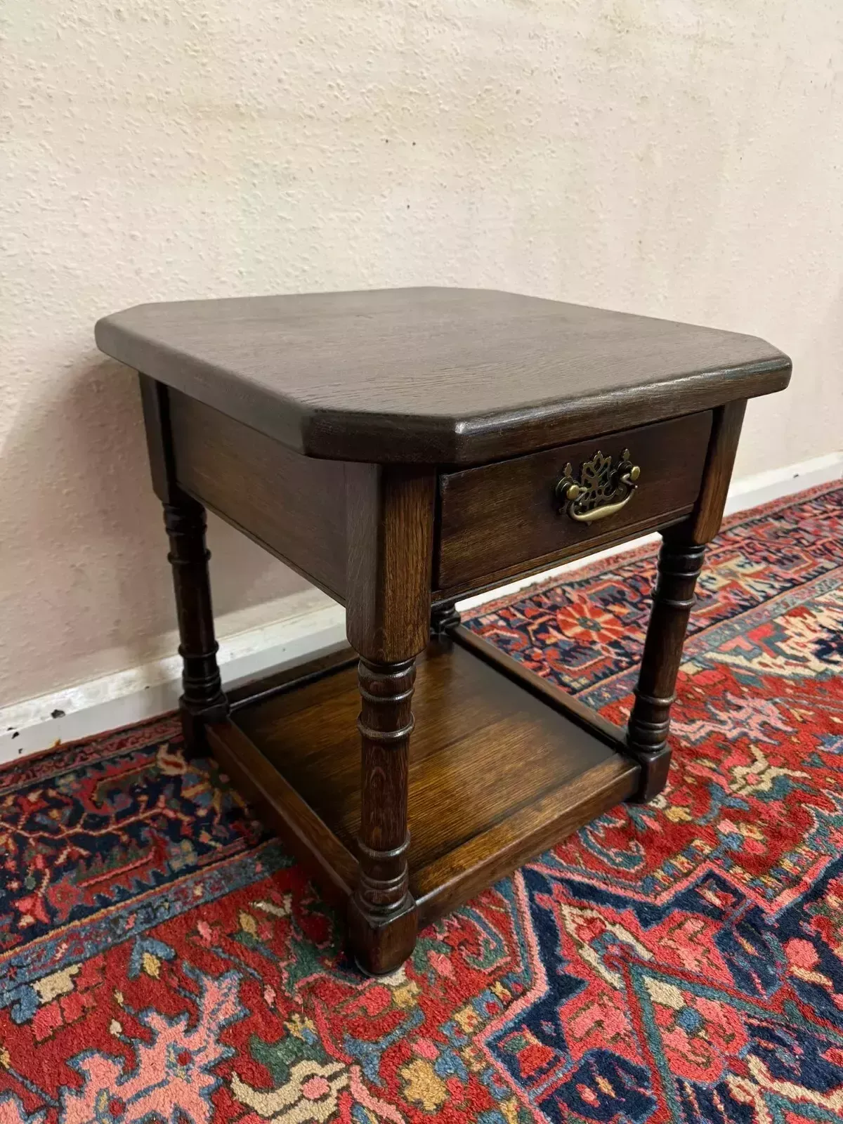 Outstanding Quality Oak End Table photo vinterior