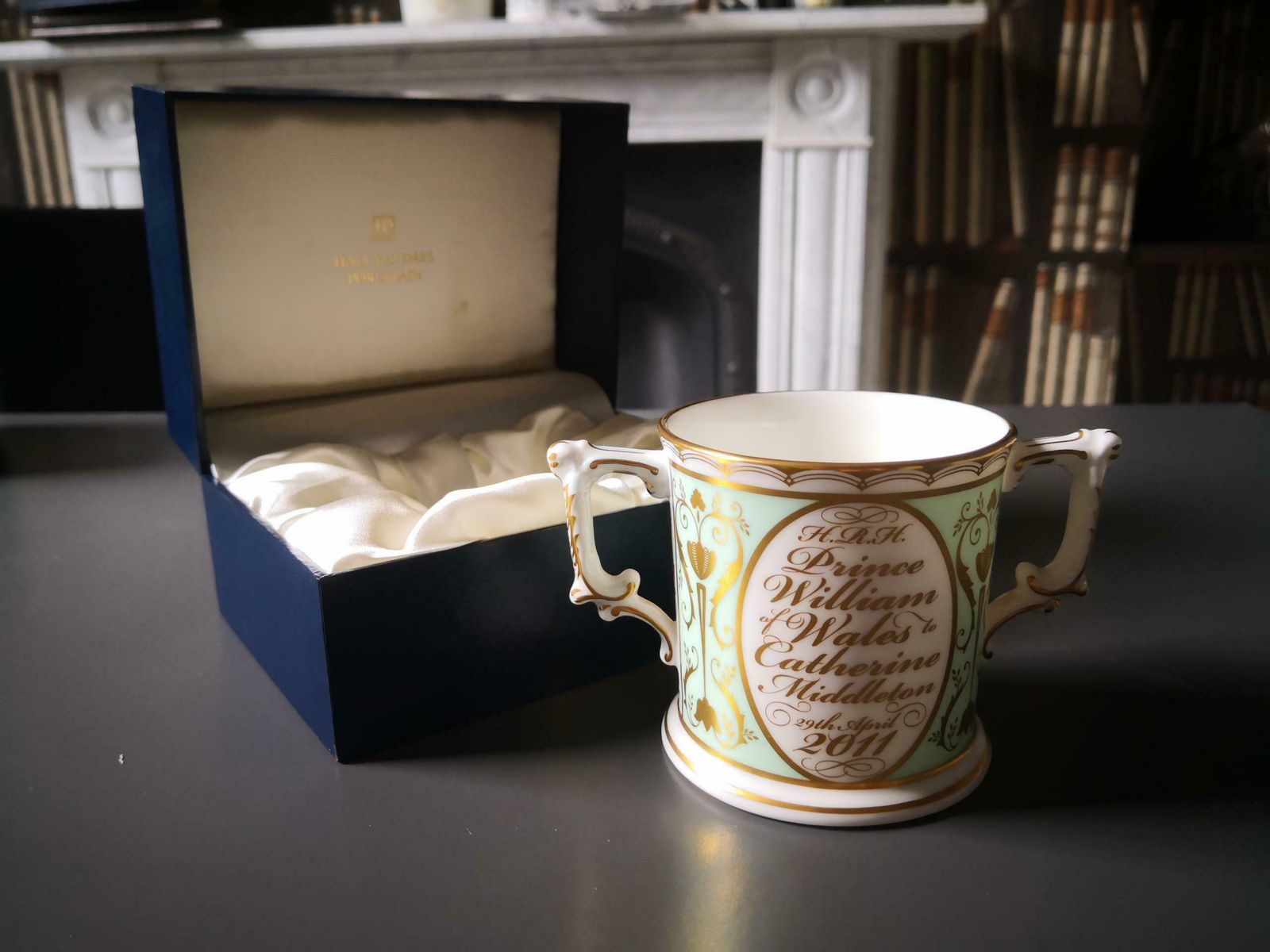 Royal Crown Derby Royal Wedding Memorial Cup In Box With Certificate 134 Of 500 Limited Edition photo for sale