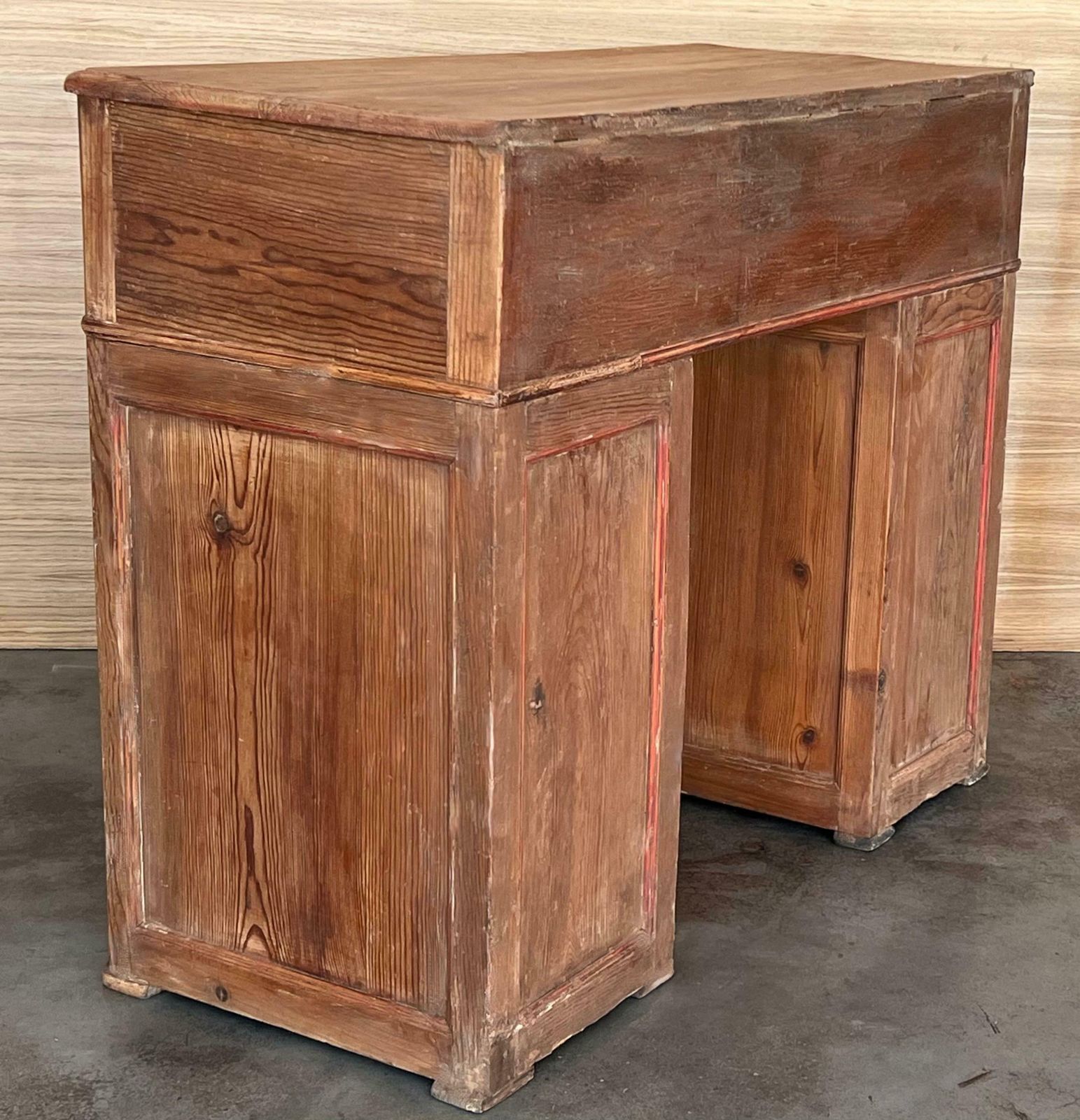 Bureau de campagne ou console en pin espagnol, vers 1890 photo vinterior