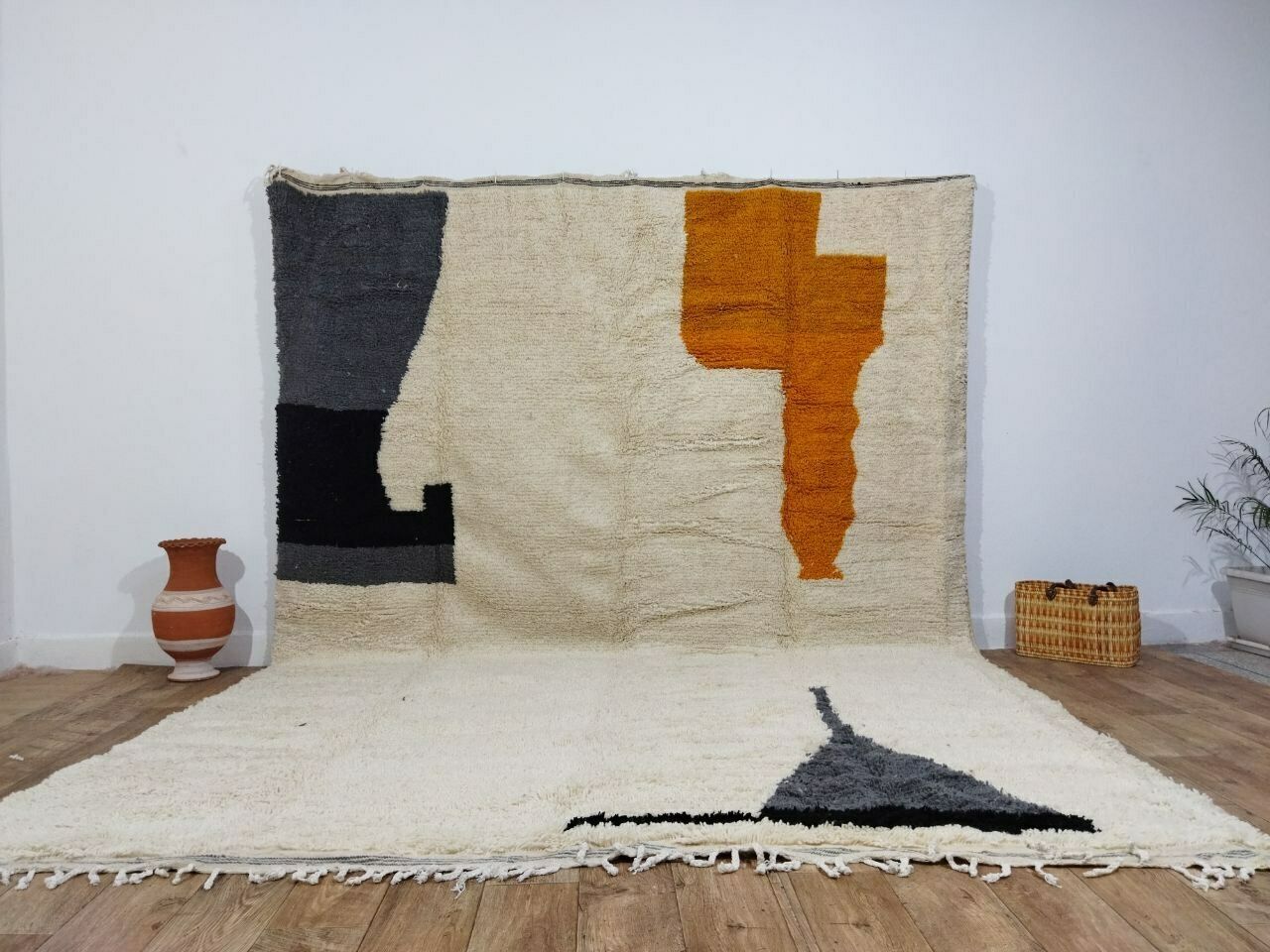 Beniouaren Moroccan Rug 360x260 Cm photo for sale