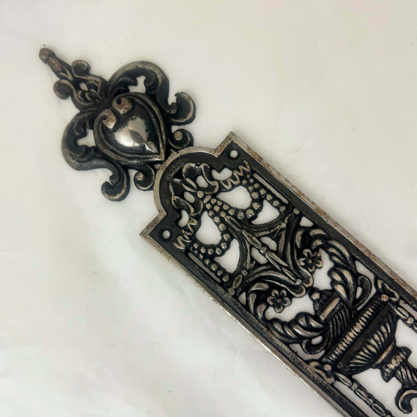 Reclaimed Victorian Style Cast Iron Finger Plates   31 Pairs Available photo furniture