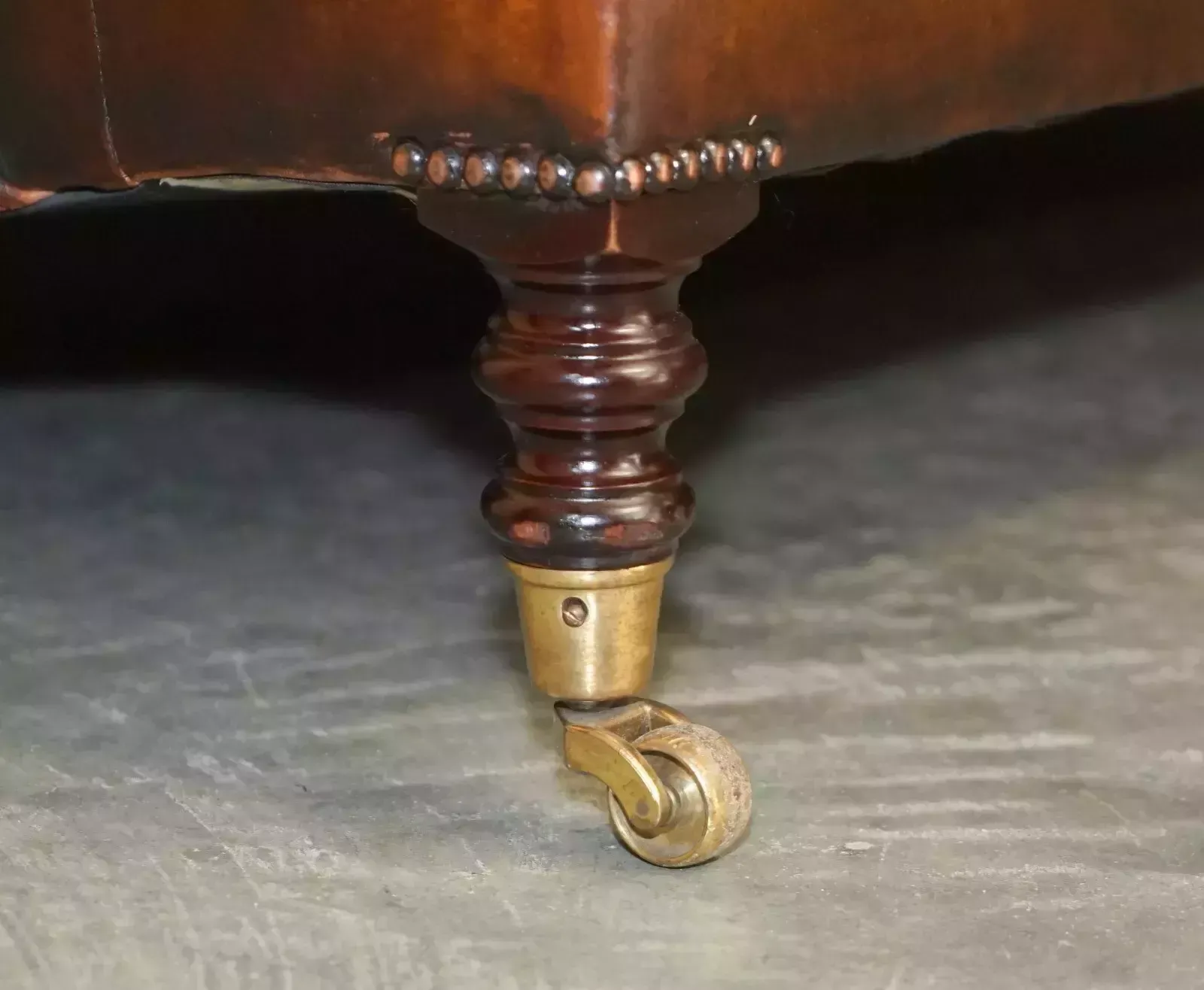 1 Of 2 Large George Smith Howard & Son's Brown Leather Signature Scroll Arm Sofa photo vintage