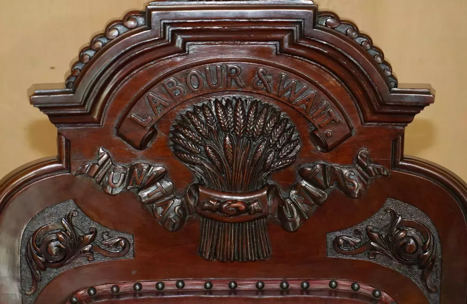 Exqusiite Antique English Hand Carved Harvest "Labour & Wait" Throne Armchair photo 2950.0