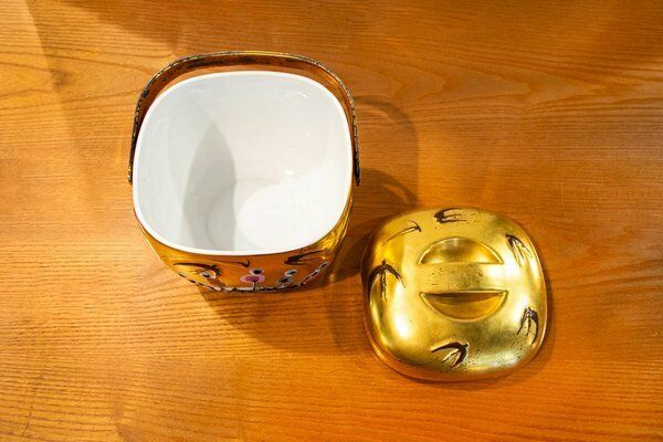 Suomi Ijsemmer Met Deksel Door Salvador Dali & Timo Sarpaneva Voor Rosenthal Studio Line, Duitsland, 1976 photo Woonaccessoires