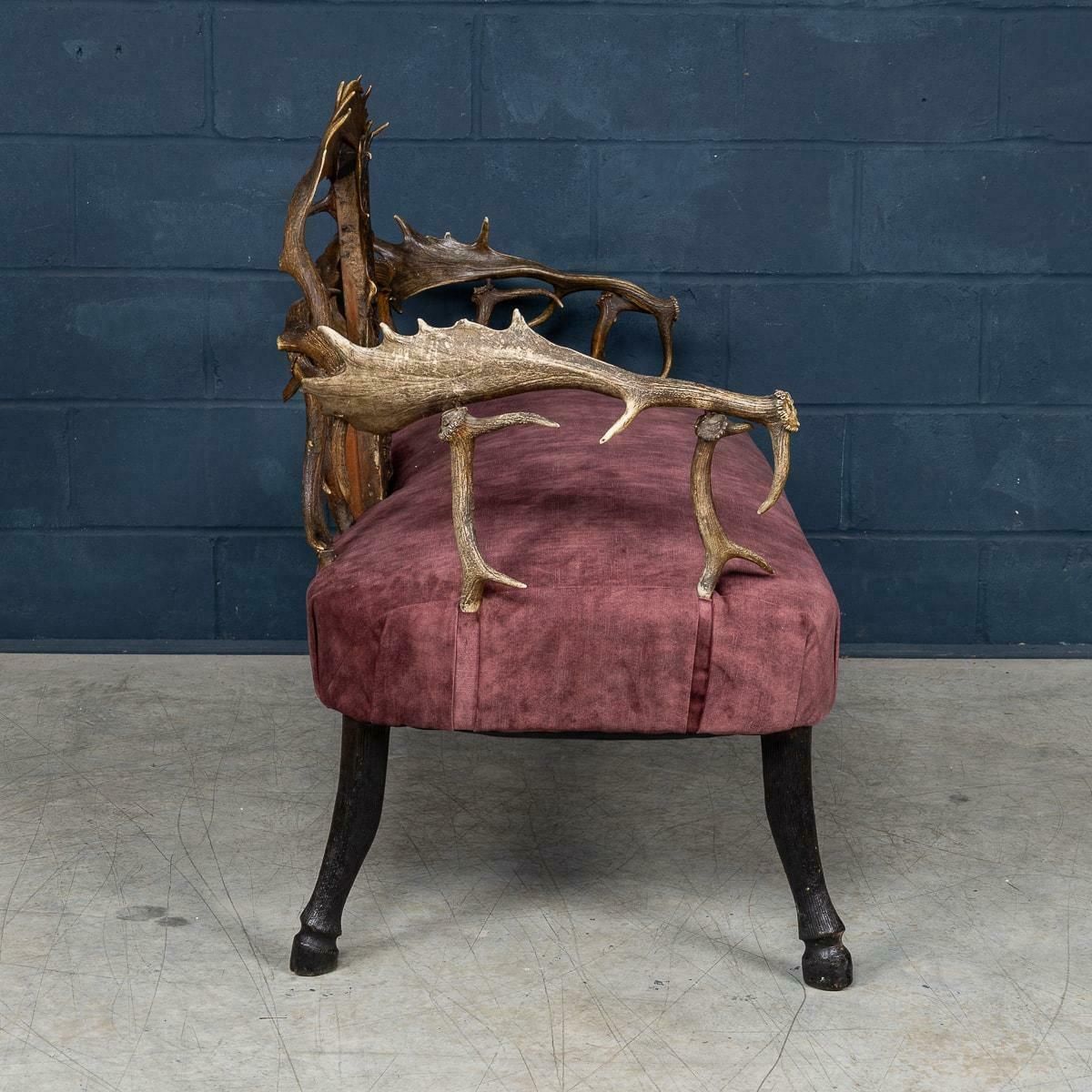 Antique 19th Century Black Forest Antler Horn Sofa, Swiss/German C.1890 photo vinterior