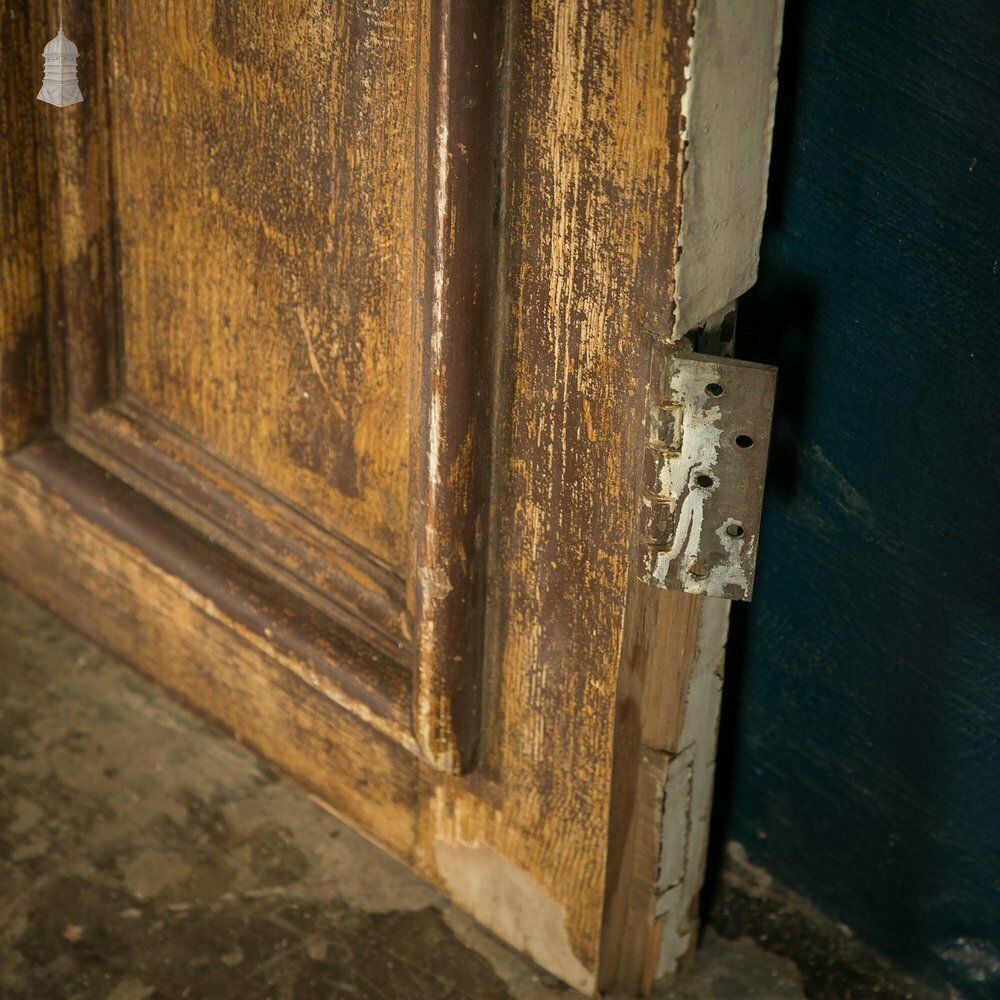 Pine Paneled Door, Moulded 6 Panel photo vintage
