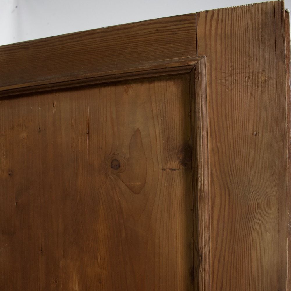 photo vinterior Large Antique Continental Wardrobe