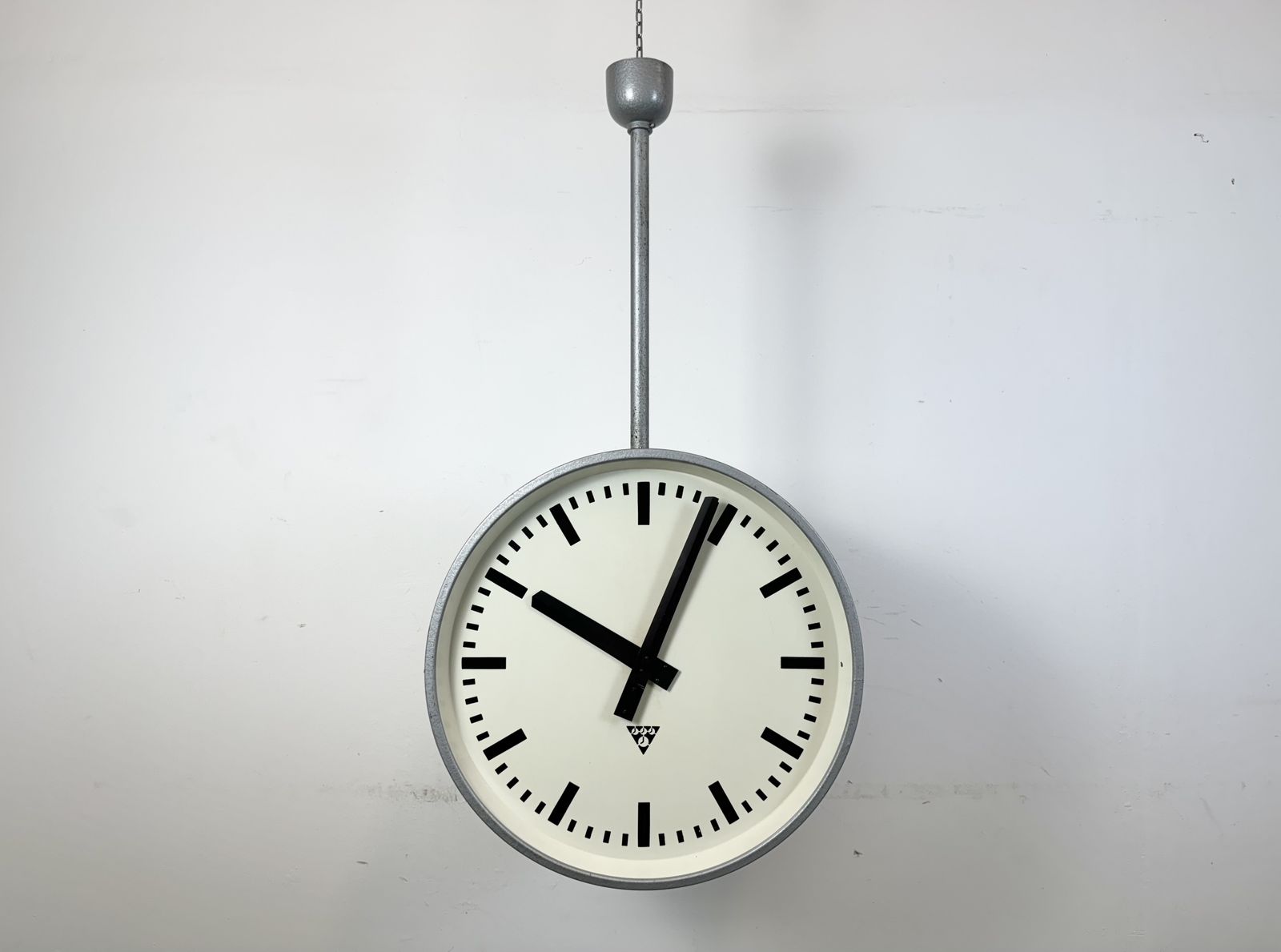 photo vinterior Huge Industrial Double Sided Railway Or Factory Clock From Pragotron, 1960s
