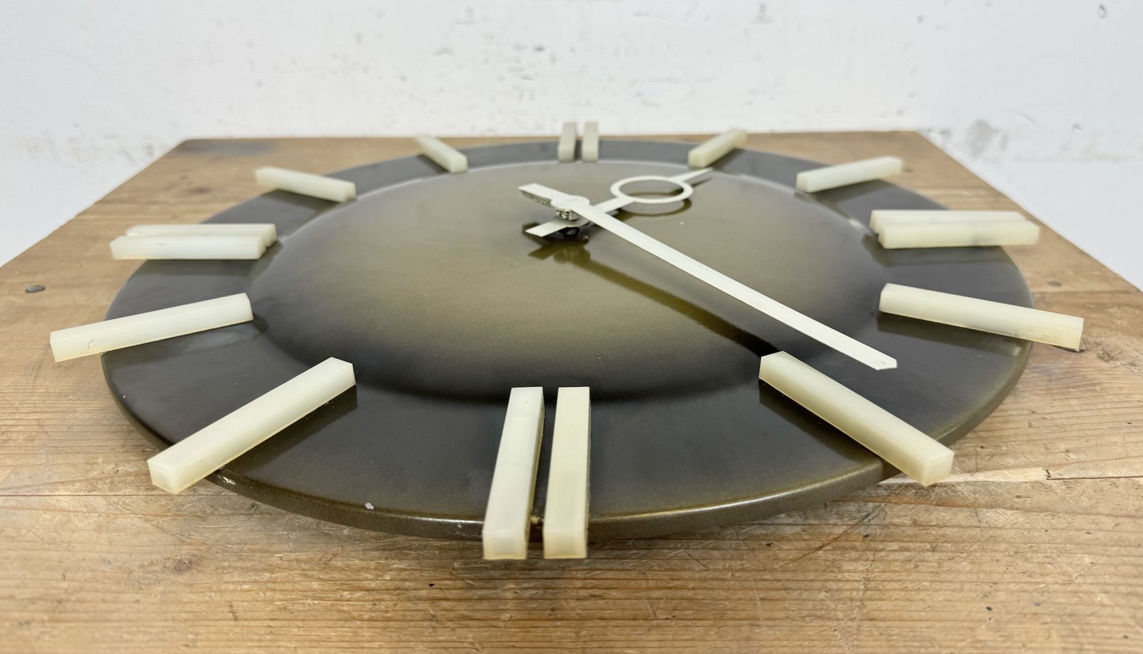 Industrial Office Wall Clock From Pragotron, 1970s photo vintage