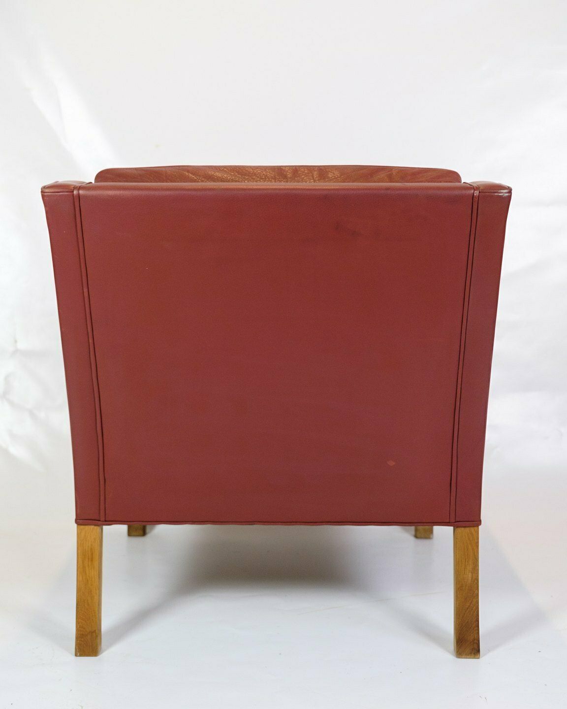 Armchair  Model 2207 In Red Leather And Oak Frame By Børge Mogensen For Fredericia Stole Fabrik From 1960s photo 2285.0
