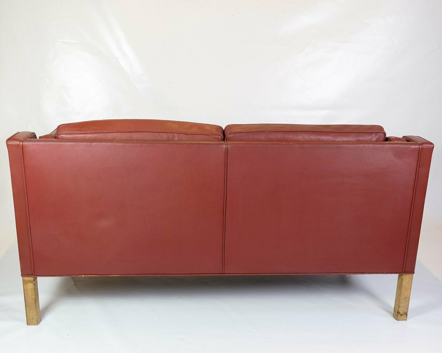photo furniture Set Of Two 2. Person Sofas Model 2212 In Red Leather & Oak Frame By Børge Mogensen For Fredericia Chair Factory From 1960s