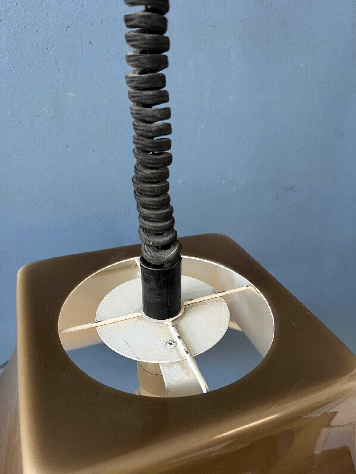 photo for sale Plexiglas Heksenhoed Hanglamp Van Willem Hagoort