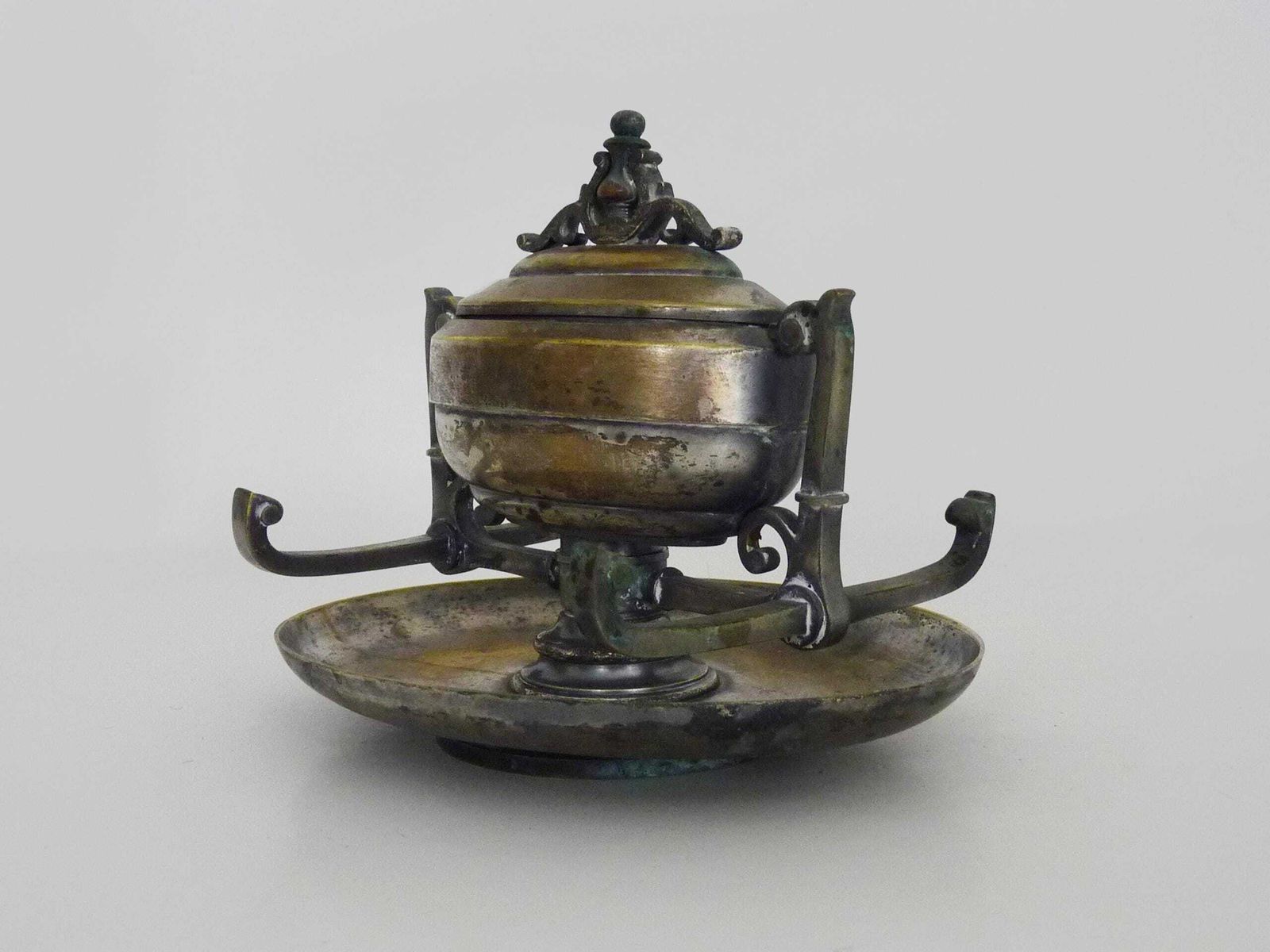 Inkwell On Rotating Tray 19th Century In Silver Metal photo for sale