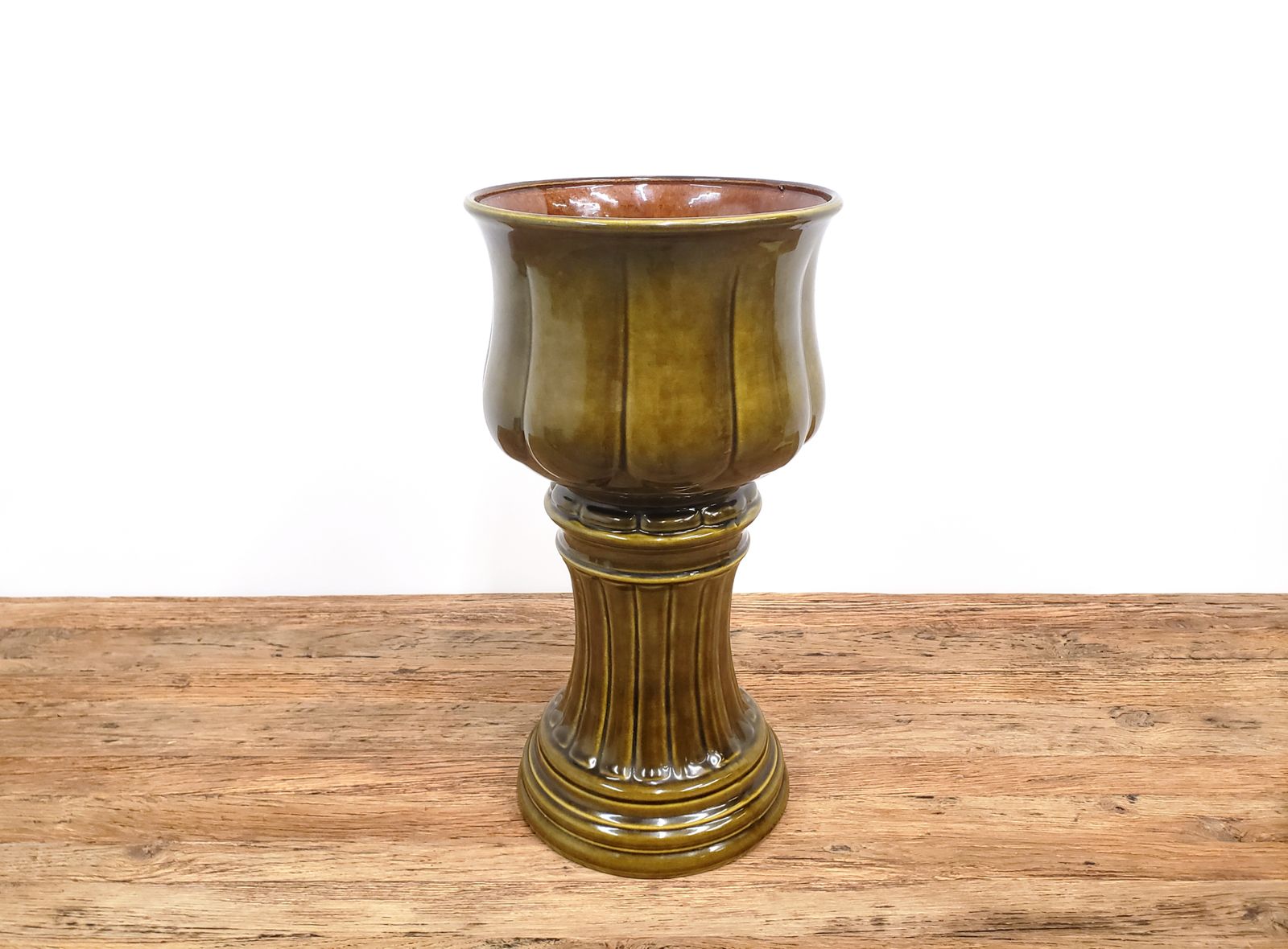 Olive Green Ceramic Vase photo 90.0