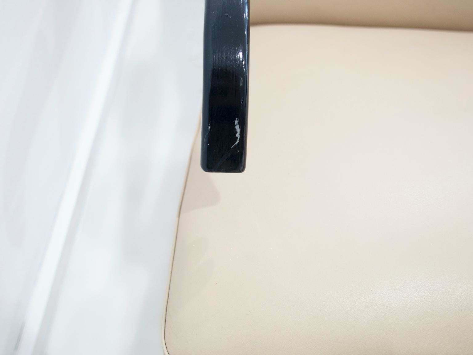 Furniture Pair Of Beige Leather And Tubular Steel Lounge Chairs photo