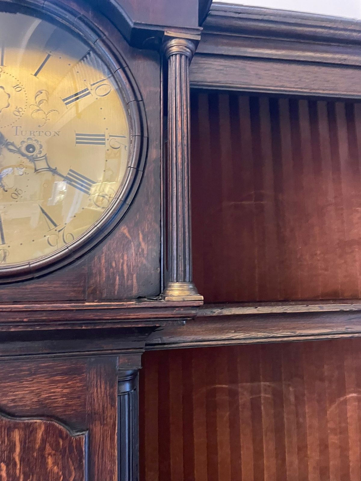 photo furniture Rare 18th Century Large Antique Quality Oak Dresser With Rack And Longcase Clock