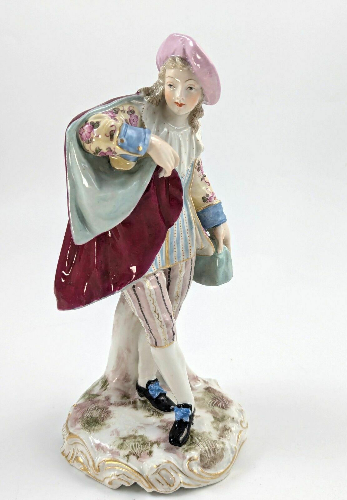 Antique Porcelain Figurine Of Dandy, Samson, France, Late 19th Century. photo vinterior