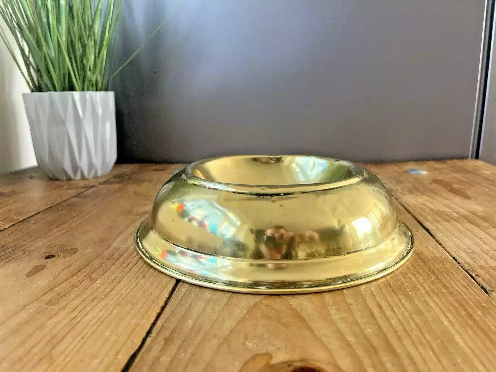 Antique 19th C Arts & Crafts Beaten Brass Dog Bowl Cat Pet Dish Food Water
