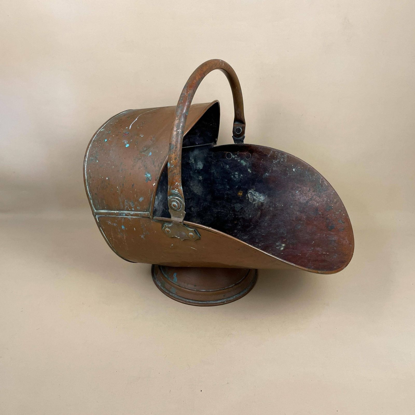 Antique Metal Copper Coal Bucket Handle Fireside Fire Side Scuttle Helmet Farmhouse Cottage Aged Patina Vintage Fireplace Logs Tools