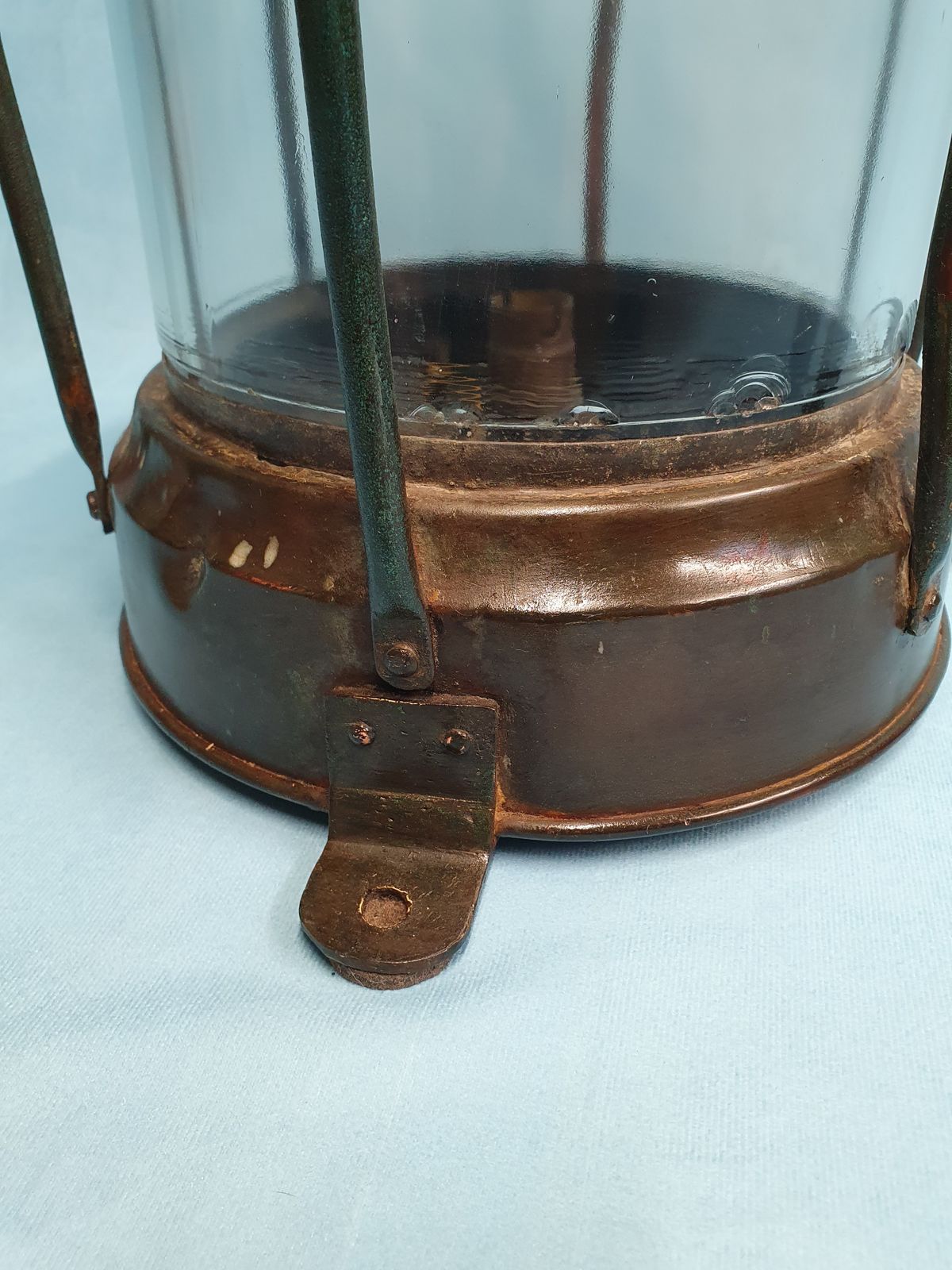 Really Nicely Patinated Ship Lantern C1900 photo vinterior