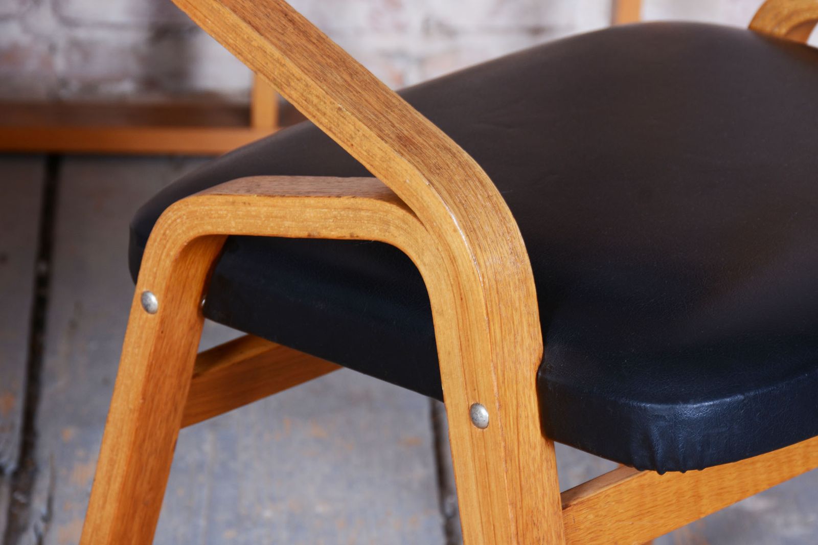 photo vintage Set Of Eight Restored Mid Century Chairs, By Ludvik Volak, Maple, Czech, 1960s