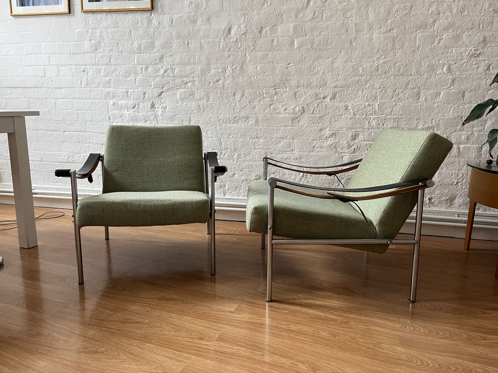 Set Of 2 Easy Chairs By Martin Visser For 'T Spectrum, 1960s photo Furniture