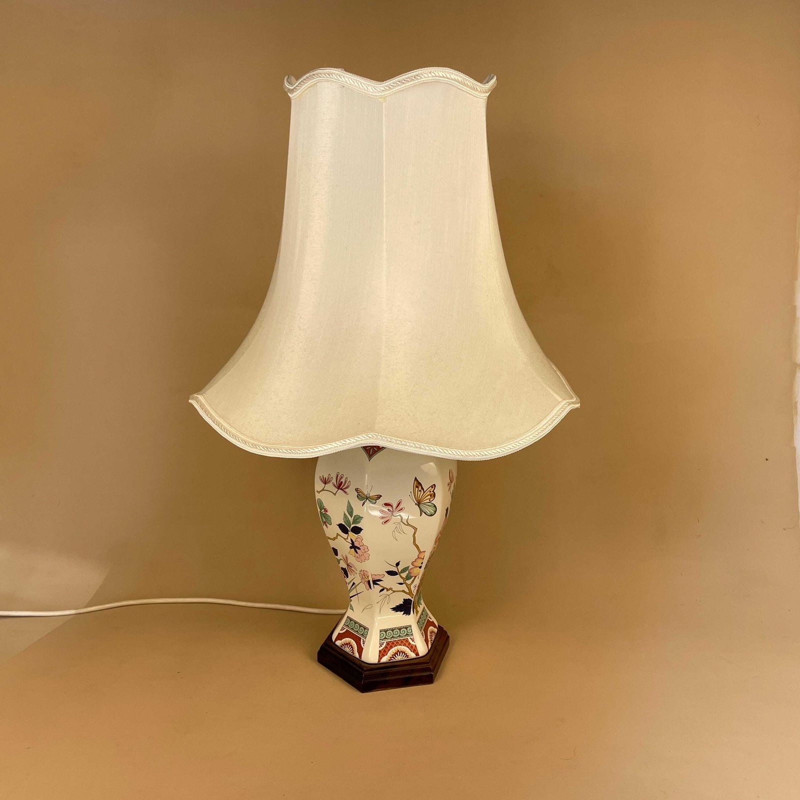 Ceramic Floral Lamp Light Bedside Table Desk Oriental White Shade Wood Base Hand Painted Floral Vintage Antique Wooden Hexagon Base