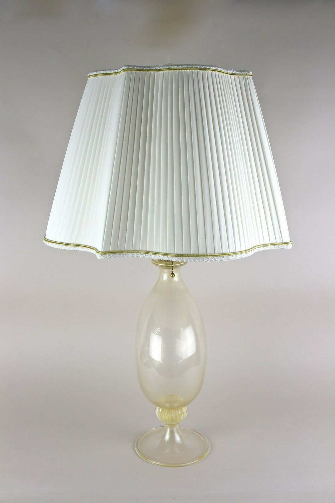 photo furniture Murano Table Lamp By Barovier & Tosso With 24k Gold Flakes, Italy 1960