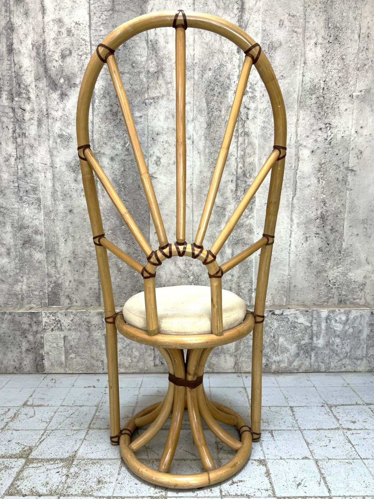 Individual Mid Century Bamboo Throne Chair photo vinterior