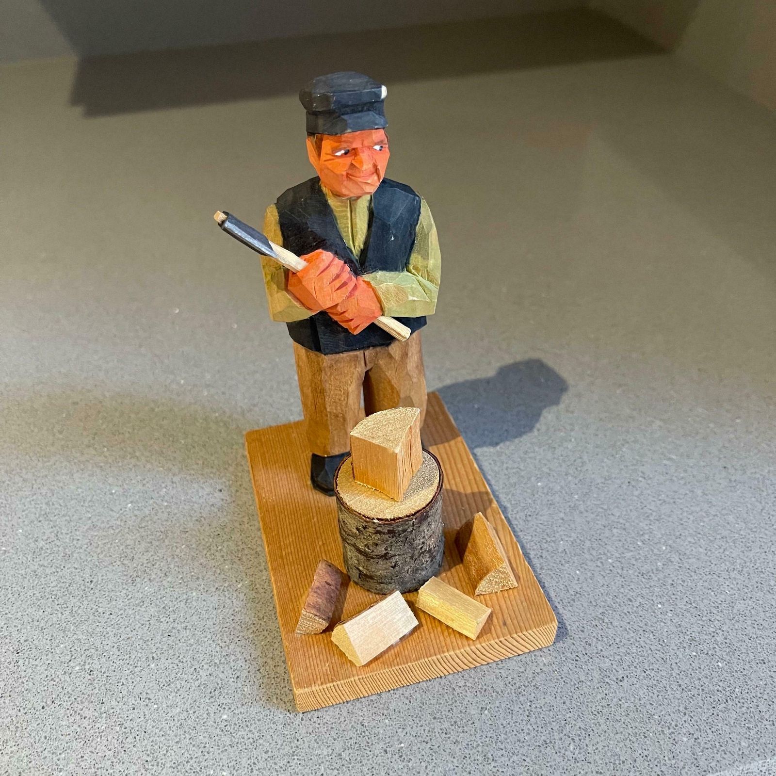Wooden Carving Human Sculptures Antique Decorative Figurine Of A Rustic Man photo furniture
