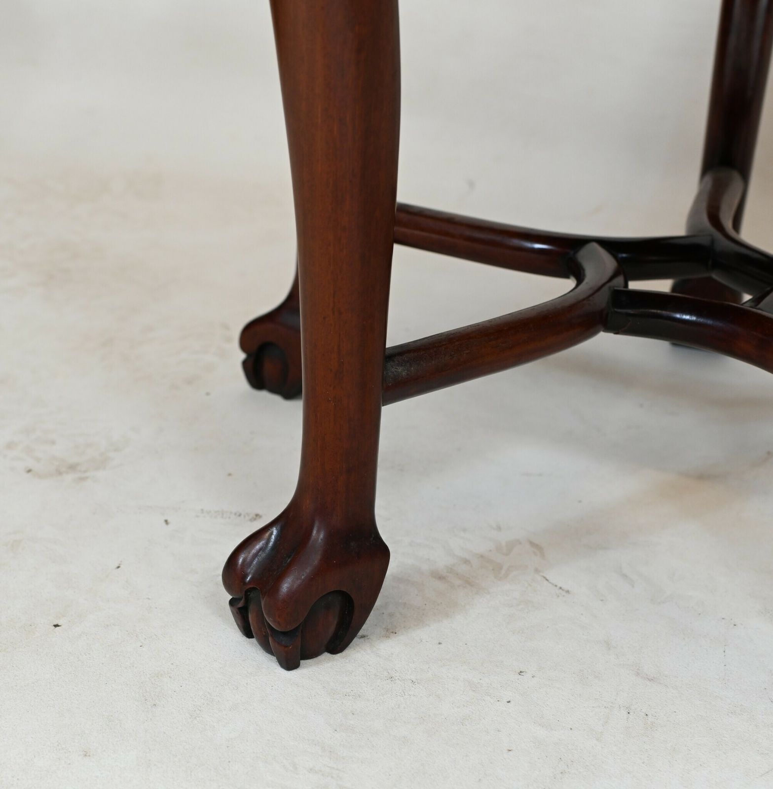 Chinese Hardwood Pedestal Stand Side Table Carved 1860 photo vinterior