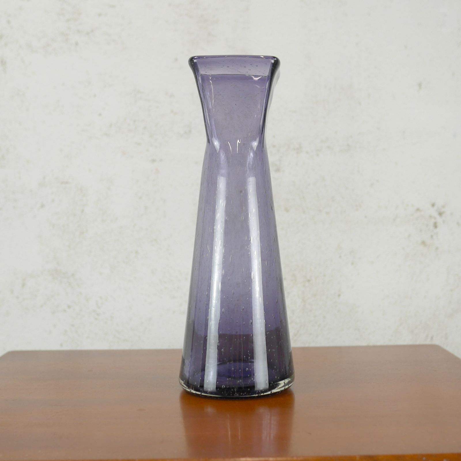 Tall Mid Century Controlled Bubble Purple Art Glass Vase photo vinterior