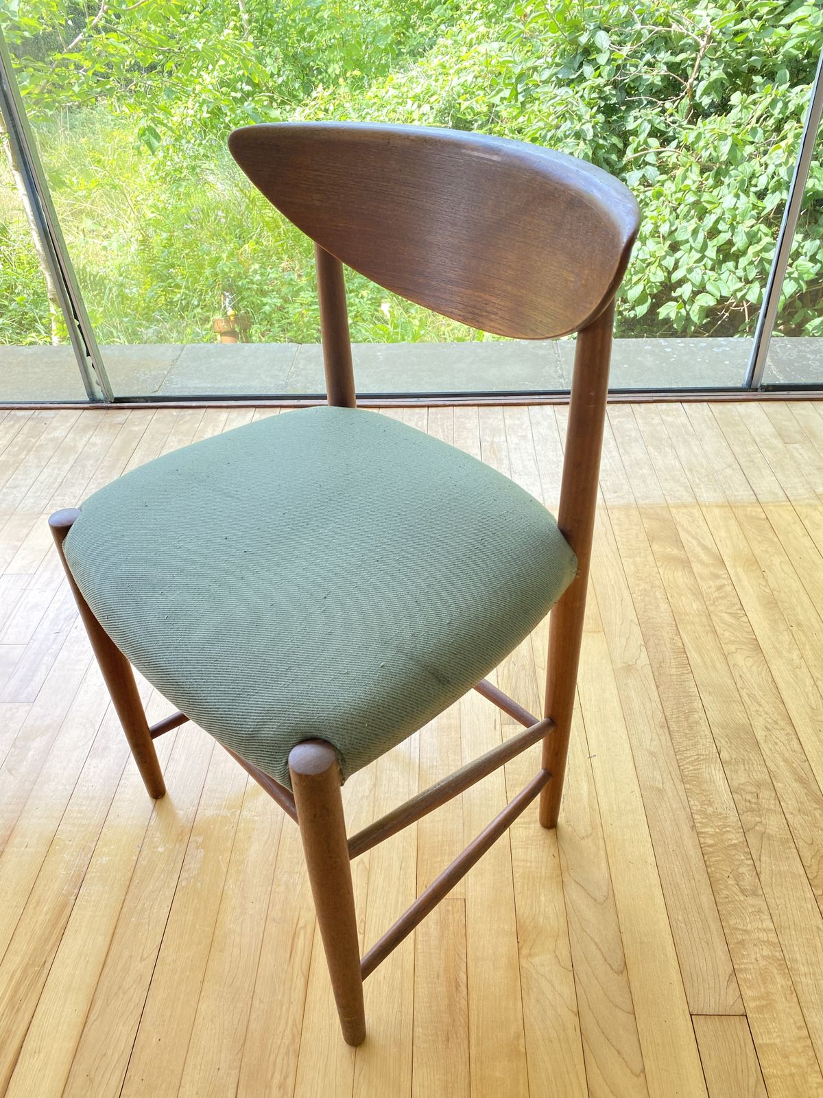 photo furniture Pair Of Danish Mid Century Modern Teak Model 316 Dining Chairs Peter Hvidt & Orla Mølgaard Nielsen For Søborg Møbelfabrik   1955