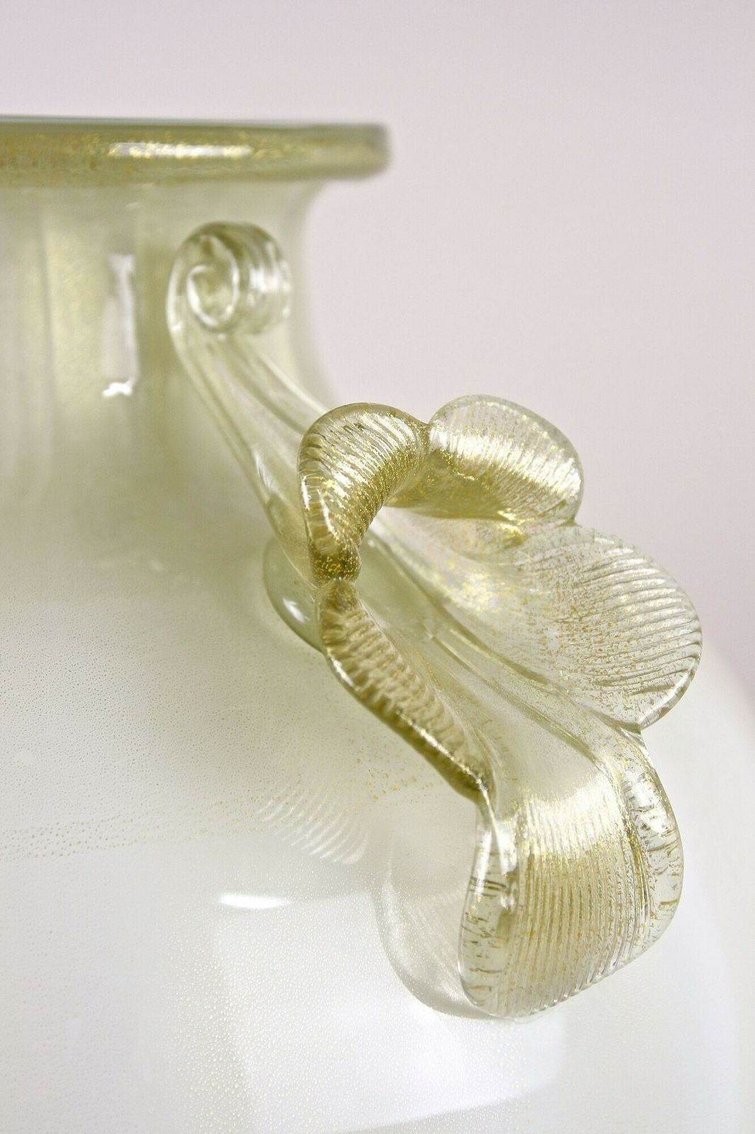 1700.0 Large Murano Glass Amphora Vase By Gabbiani Venezia, Gold Infused, Italy 2000 photo