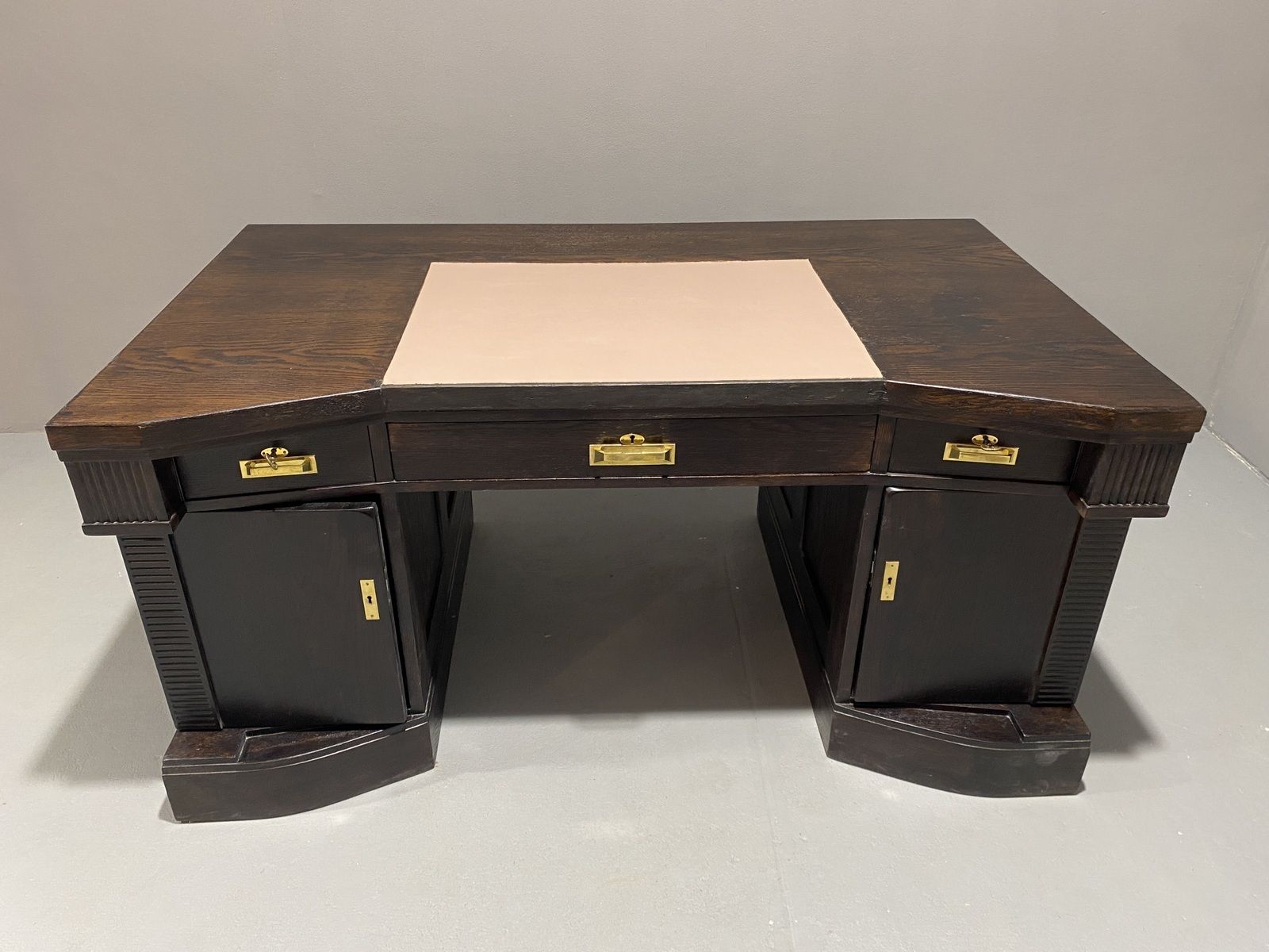 Early 20th Century Viennese Secession Oak Writing Desk photo 4974.0