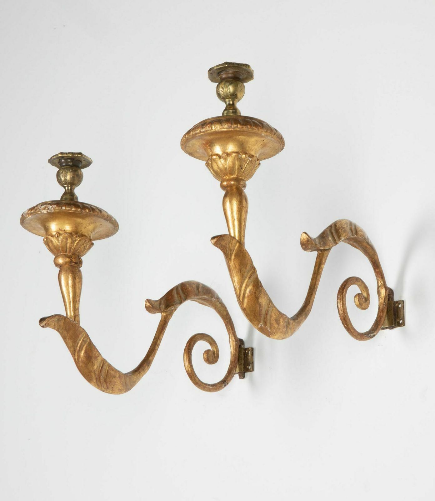 Pair Of 19th Century Giltwood Wall Candle Sconces photo vinterior