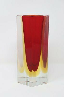 photo furniture Murano Art Glass Red And Yellow Vase By Flavio Poli For A. Mandruzzato, 1970s