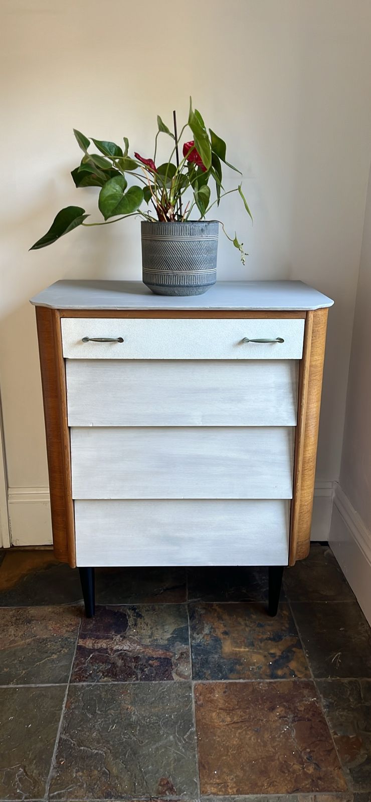 Vintage Chest Of Drawers