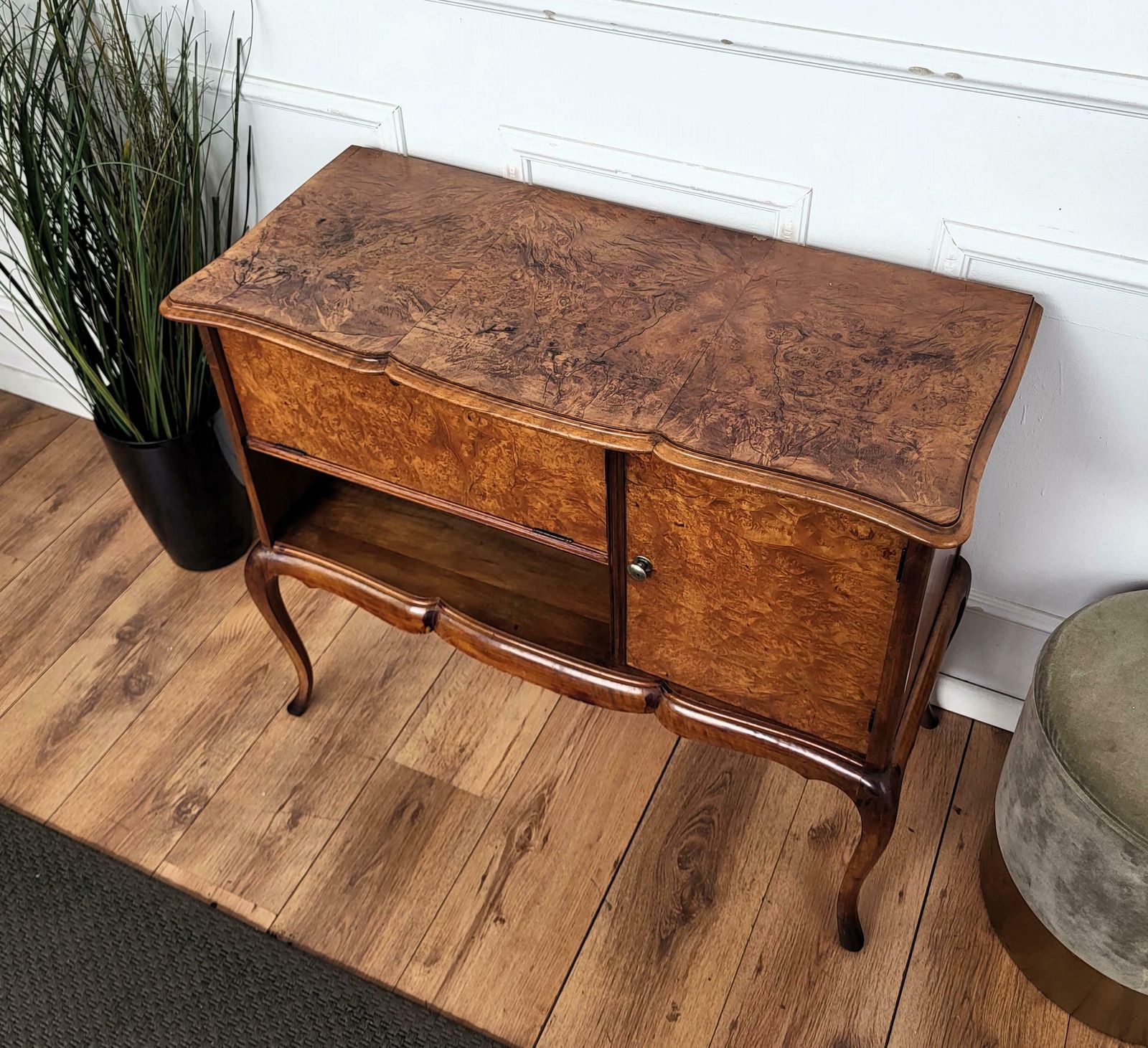 1960s Italian Mid Century Modern Wood And Brass Dry Bar Drinks Cabinet photo vintage