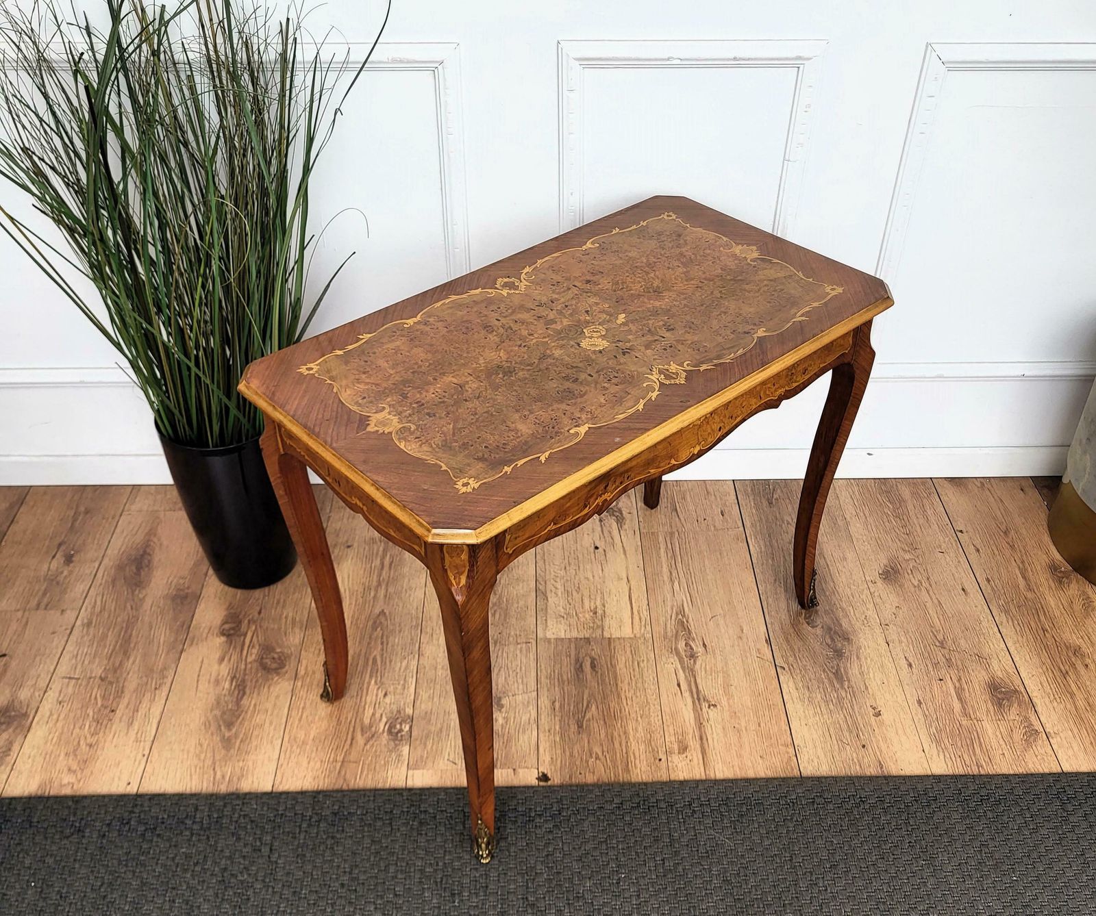 Italian Walnut Inlay Marquetry Saber Legs Sofa Or Side Table photo vinterior