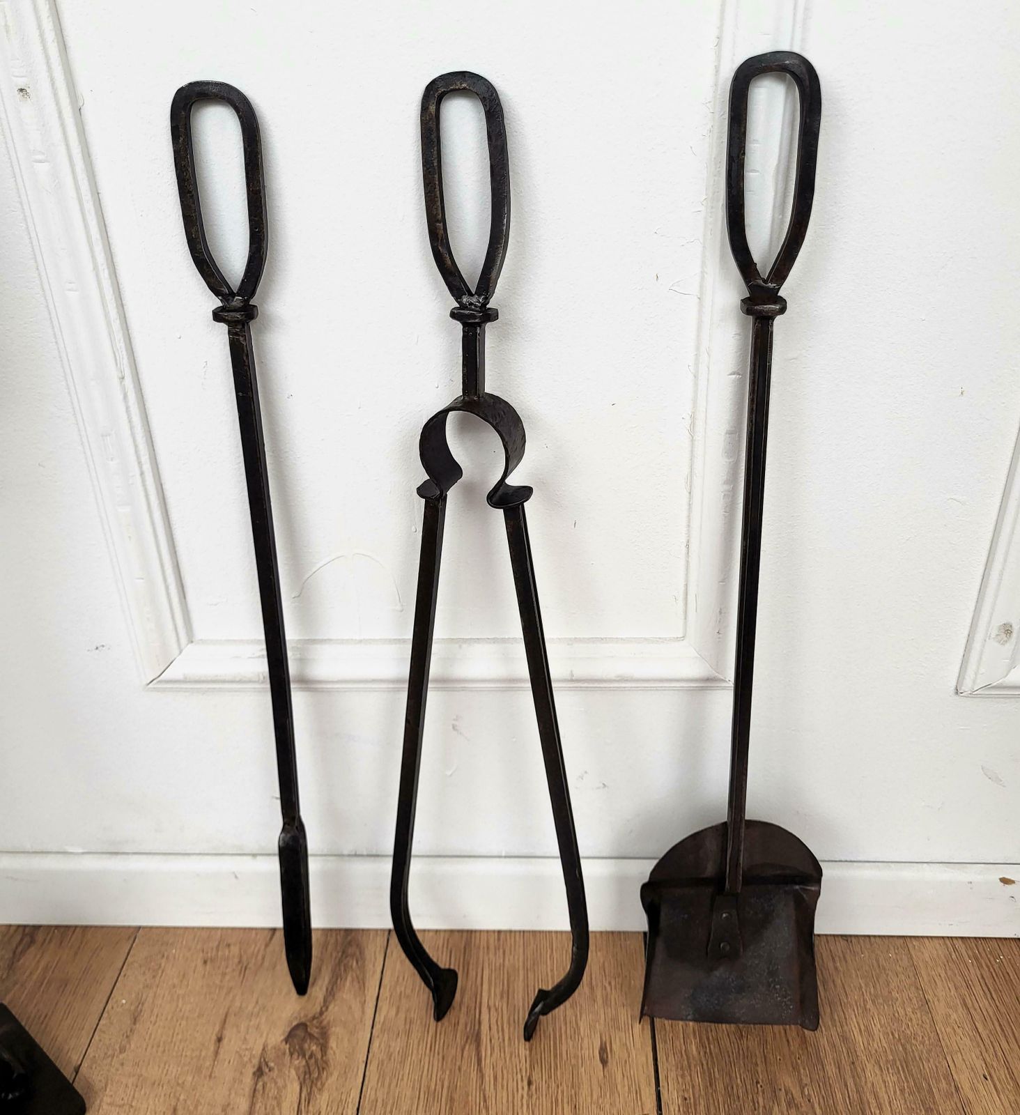 Italian Three Piece Brass Vintage Fireplace Fire Tool Set With Stand photo 1033.0