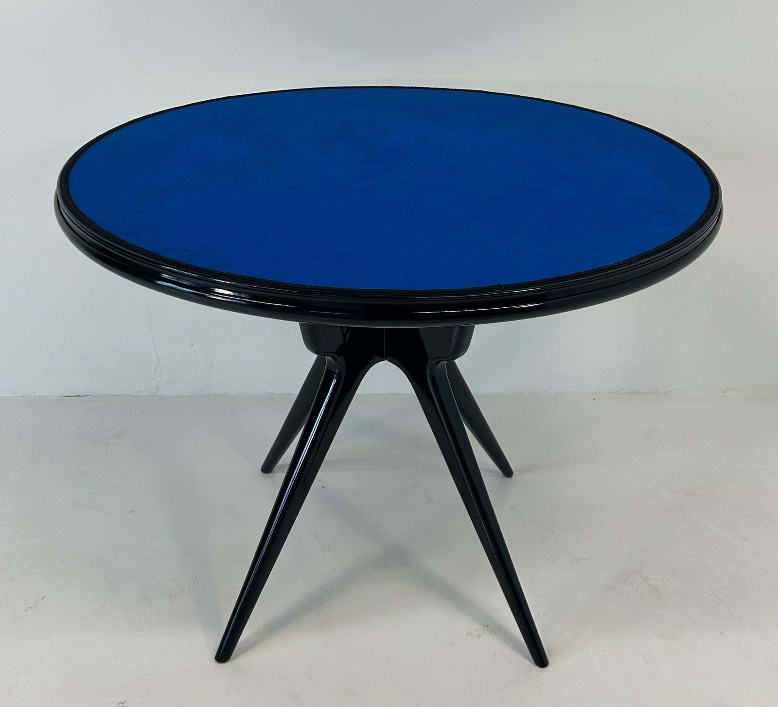 Italian Art Deco Cards And Chess Play Table, 1950s photo buy